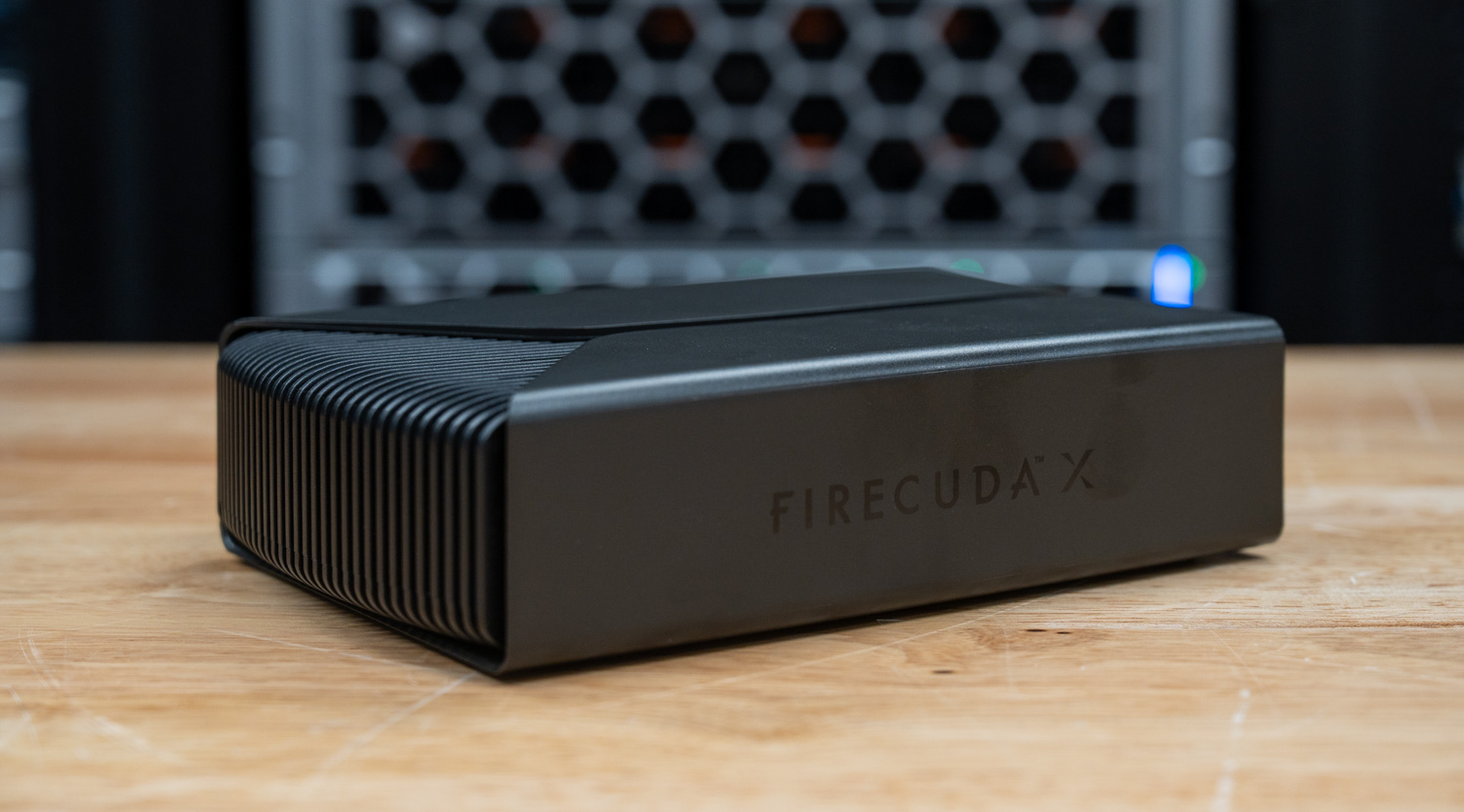 Seagate FireCuda X Vault side