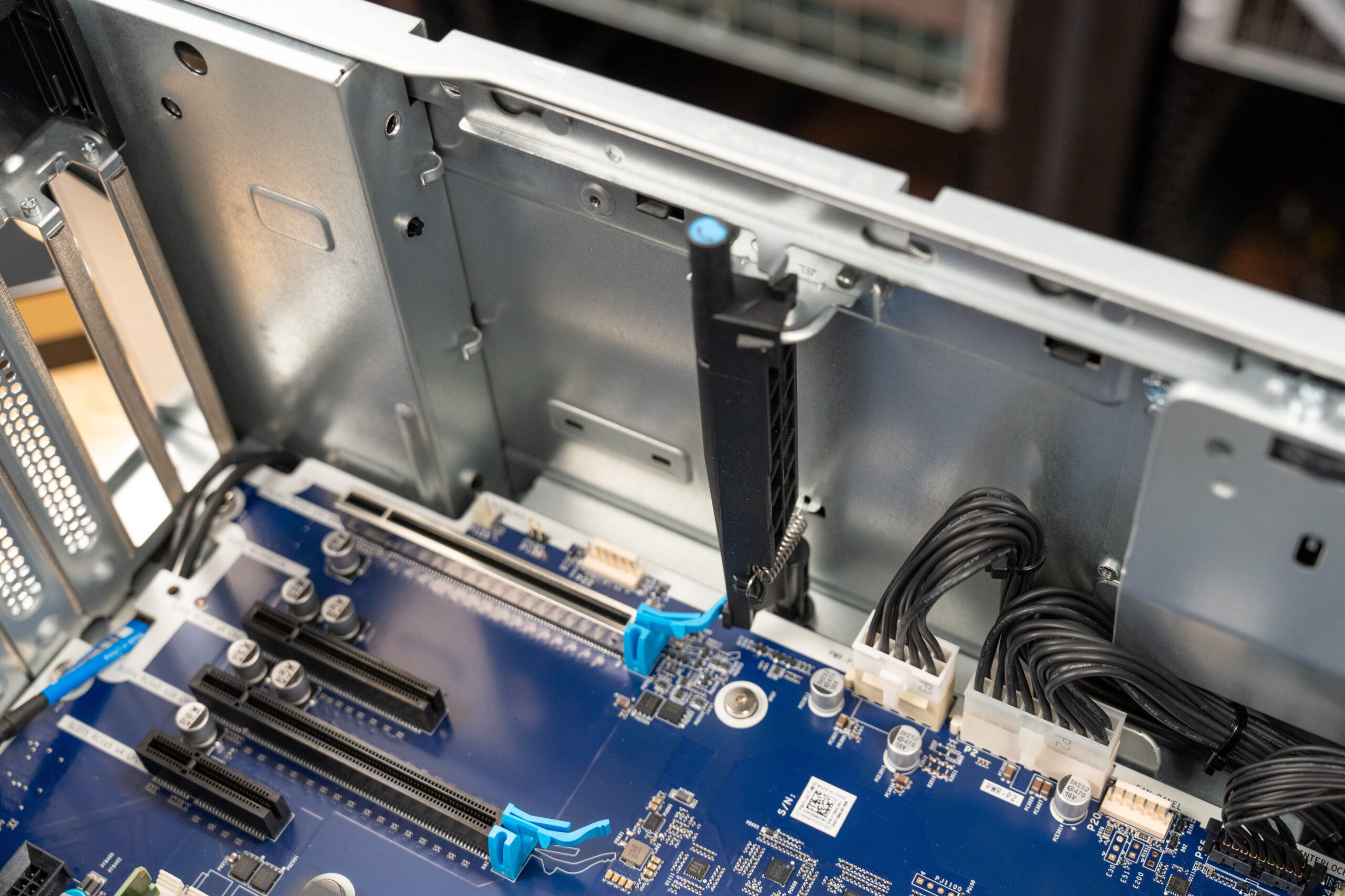 HP Z8 Fury G6i Review: One Xeon, up to Four Blackwell GPUs