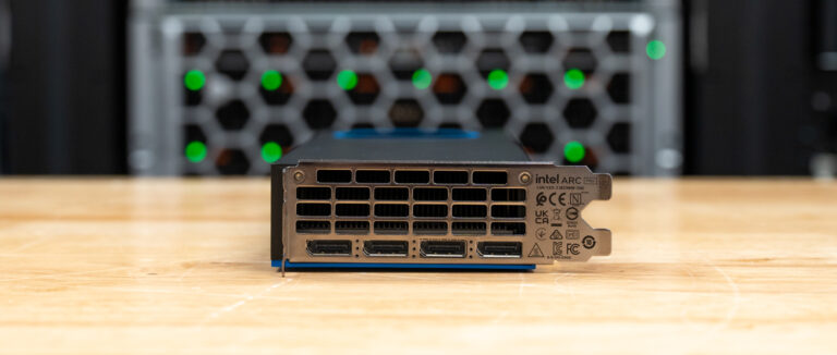 英特尔 Arc Pro B70 评测：硬件已就绪，堆栈尚需跟上 - StorageReview.com