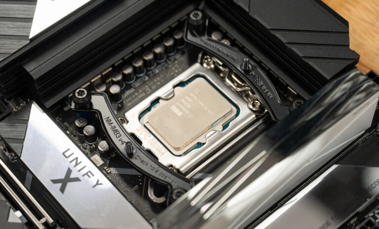 Intel Core Ultra 7 265K Review: Arrow Lake’s Smarter Middle Ground