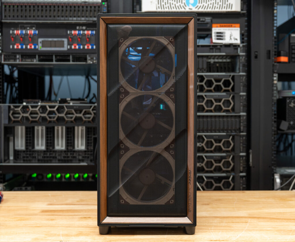Antec Flux Pro Noctua Edition front panel