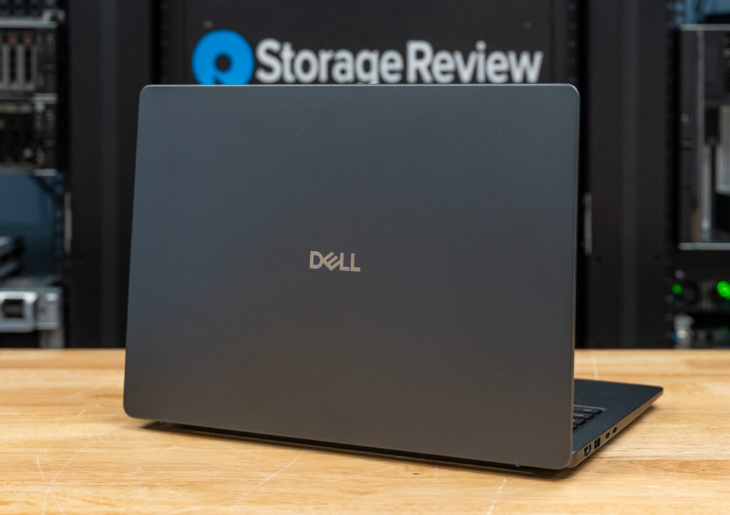 Dell Pro 5 14 Intel cover open
