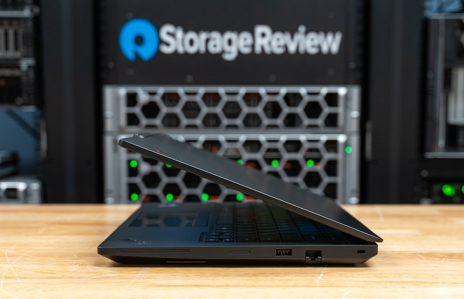 Lenovo ThinkPad P14s Gen 7 right side ports
