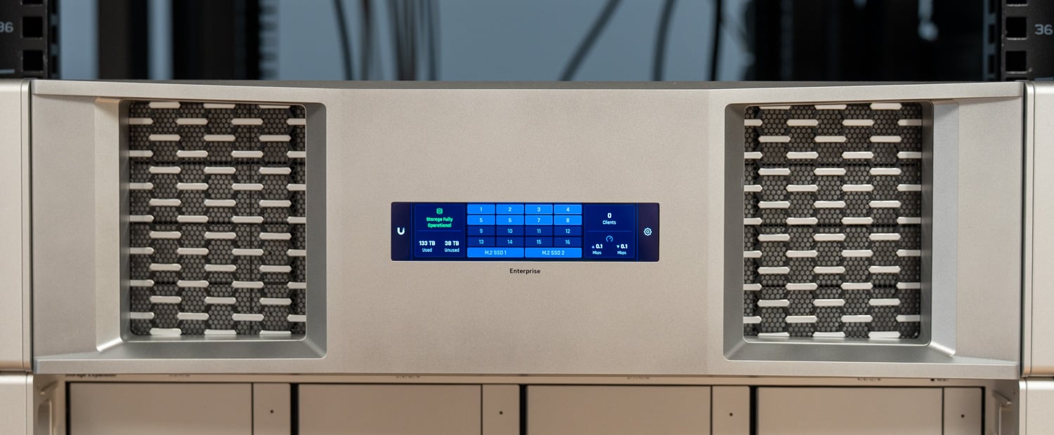 Ubiquiti Enterprise NAS 3U chassis with 16 hot-swap drive bays