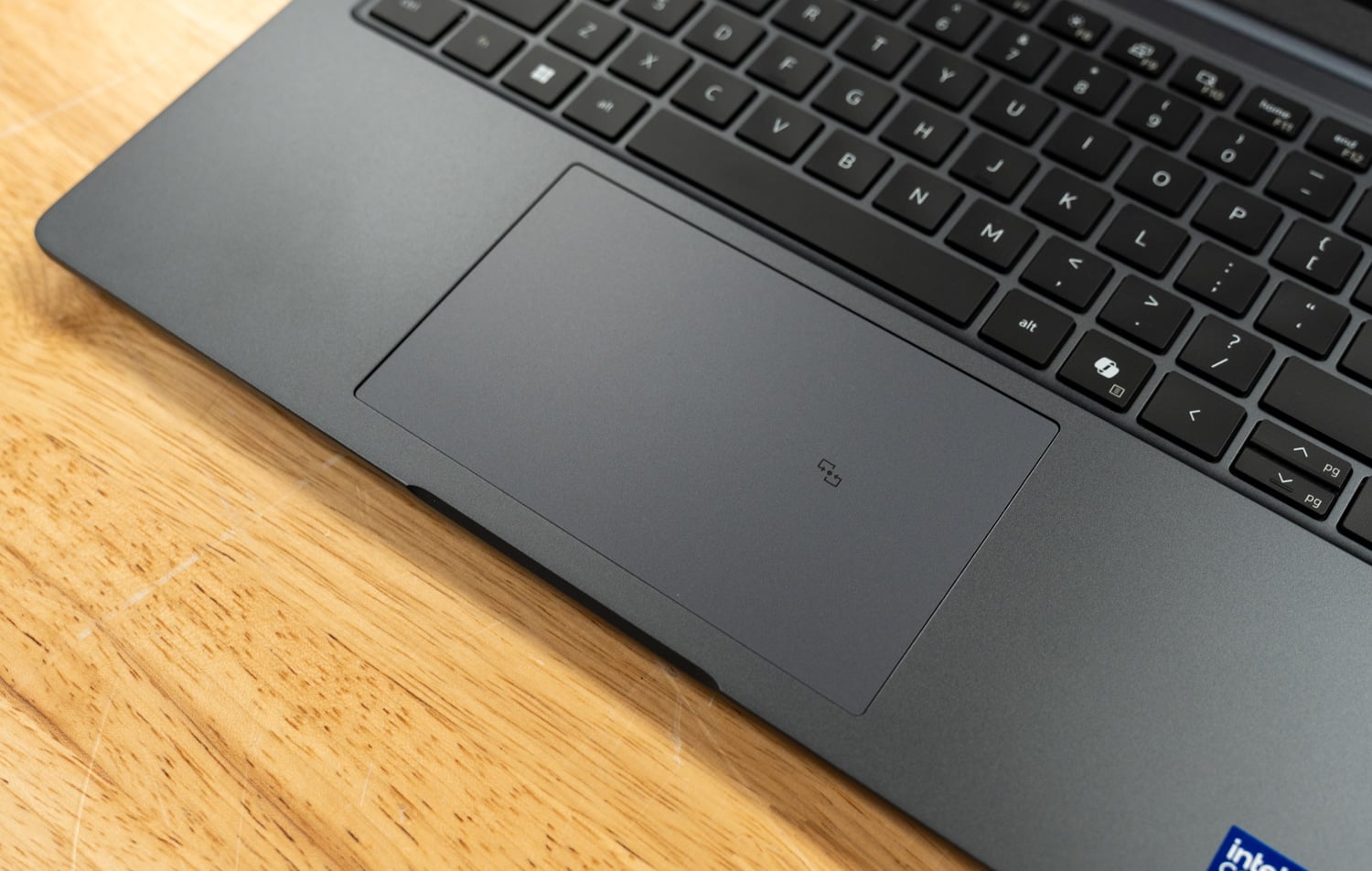 Dell Pro Precision 5 14s glass touchpad and palm rest