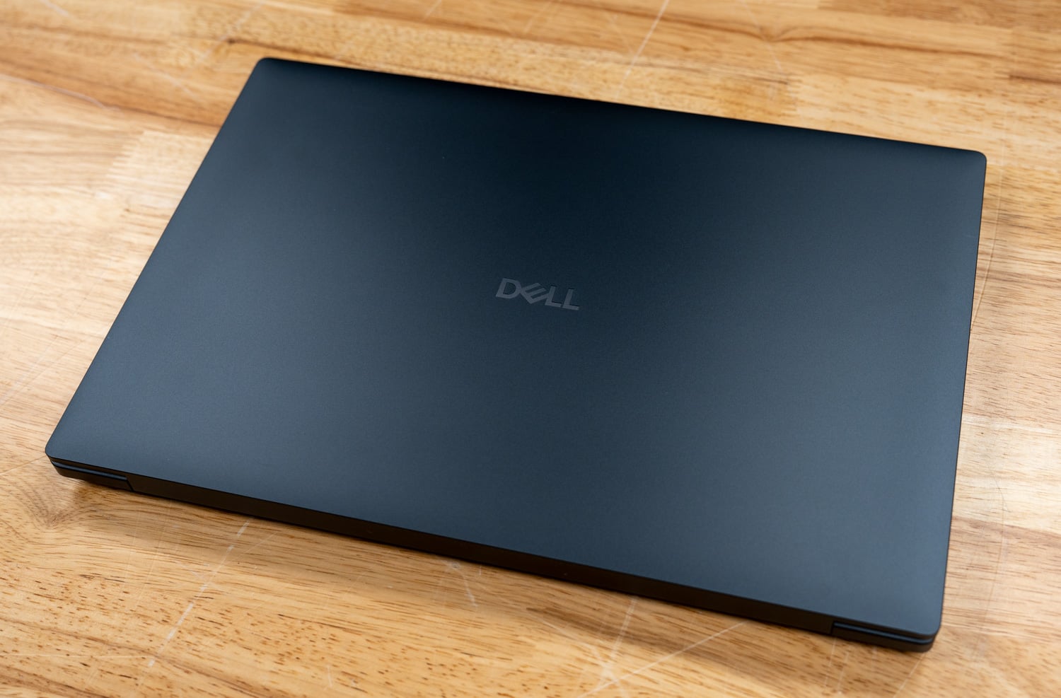 Dell Pro Precision 7 16 closed at an angle, showing the Magnetite lid finish