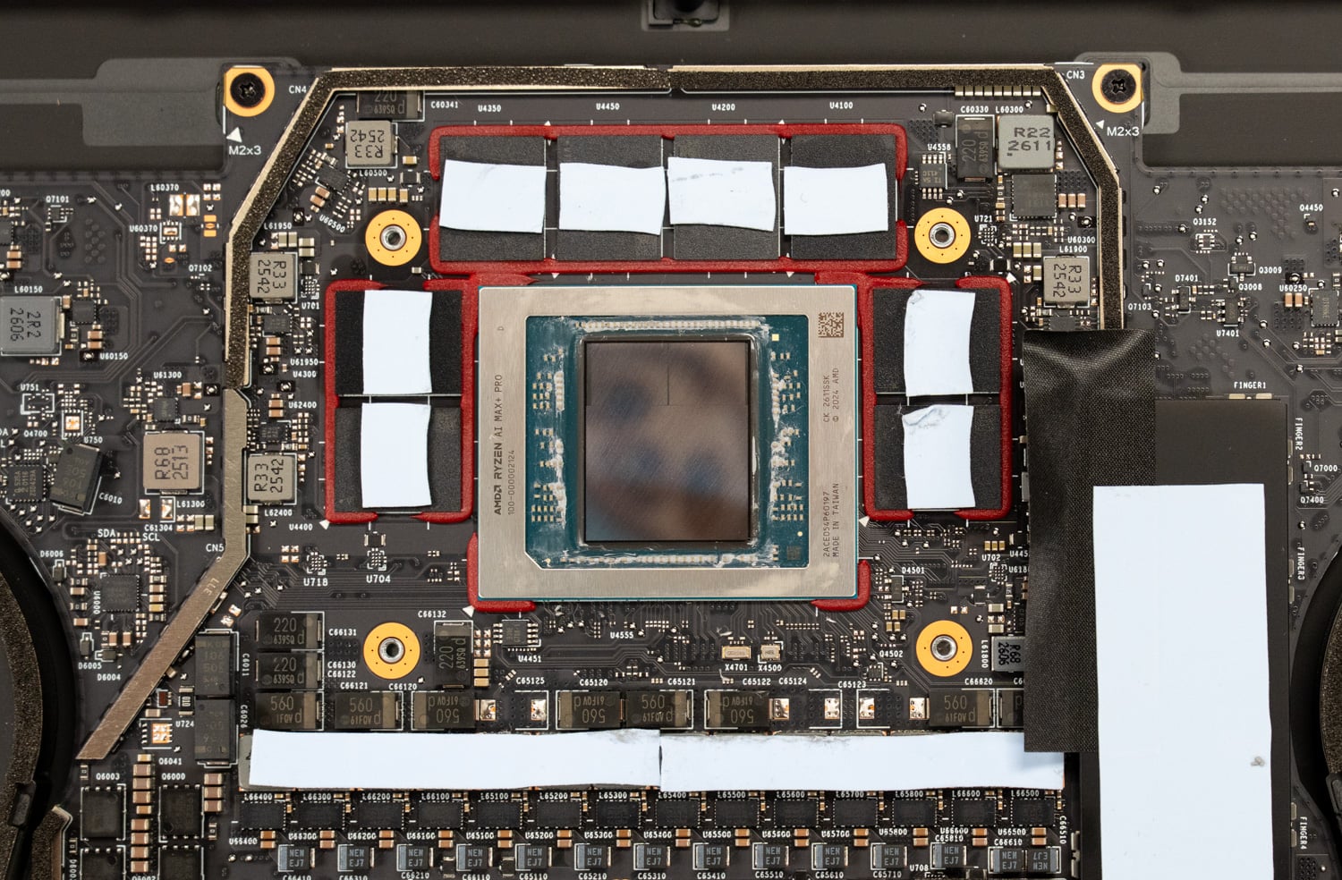 HP ZBook Ultra G3a 16 Preview: 192GB of Unified Memory Aims for the Top of the Local AI Laptop Leaderboard