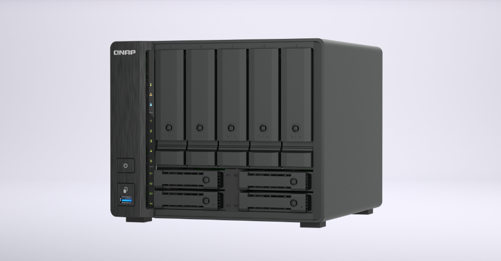 QNAP TS-h966TX: компактный 9-отсековый NAS с Thunderbolt 4 и U.2 NVMe